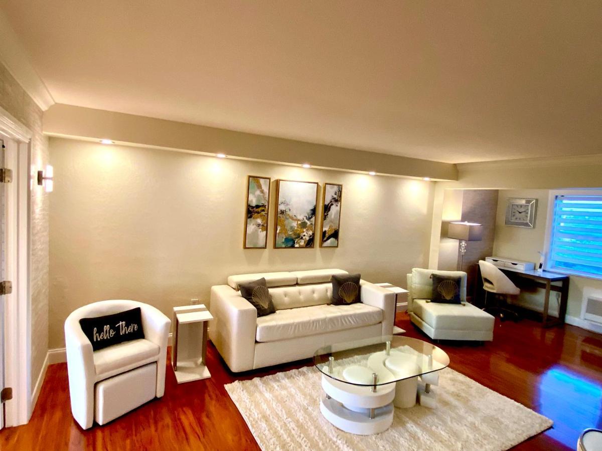 Deluxe Waterfront One Bedroom Apartment With Miami Skyline View, Free Parking 5 Mins Drive To Miami Beach Exterior foto